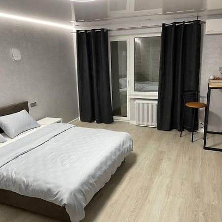 Apartcenter Вип Апартаменты В Центре Города На Гагарина ครือวอยร็อก ภายนอก รูปภาพ